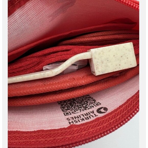 Lacoste Amenity Kit For Turkish Airline Complete Travel Pouch orange Unopened - Picture 5 of 6